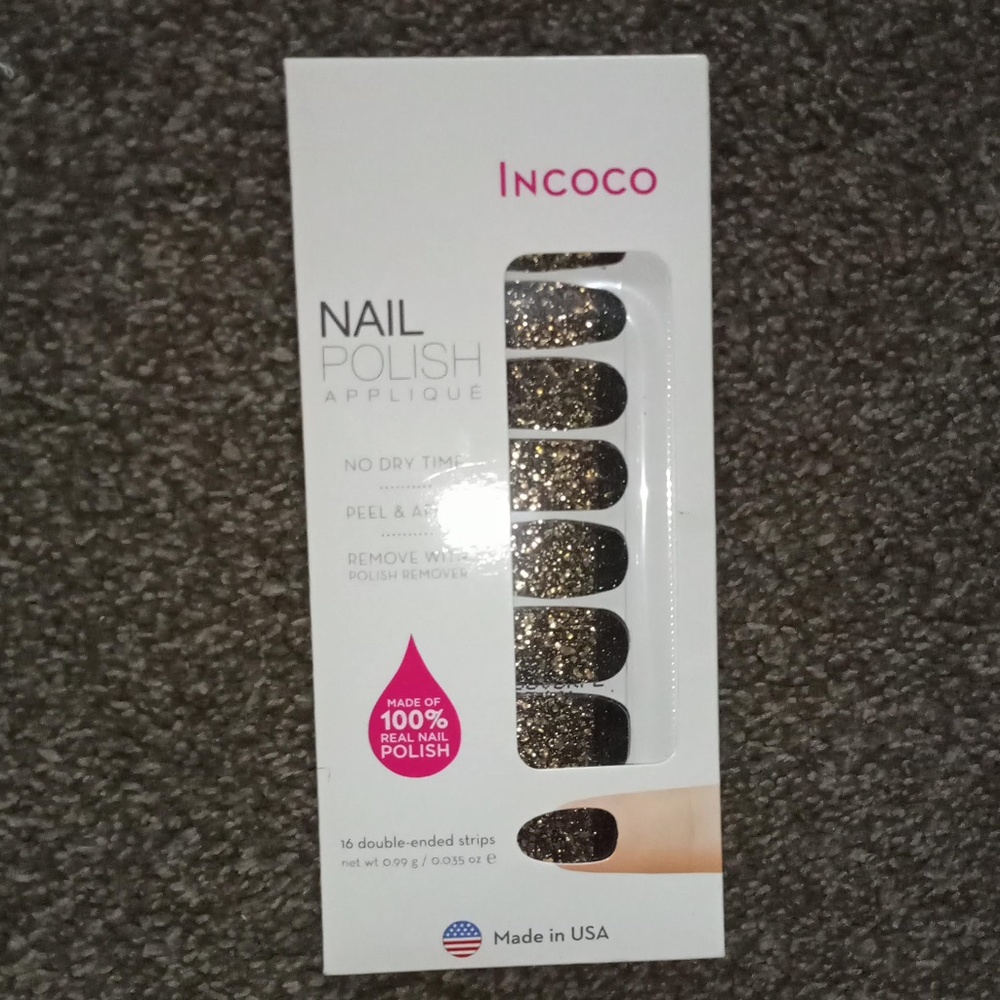 nail polish applique